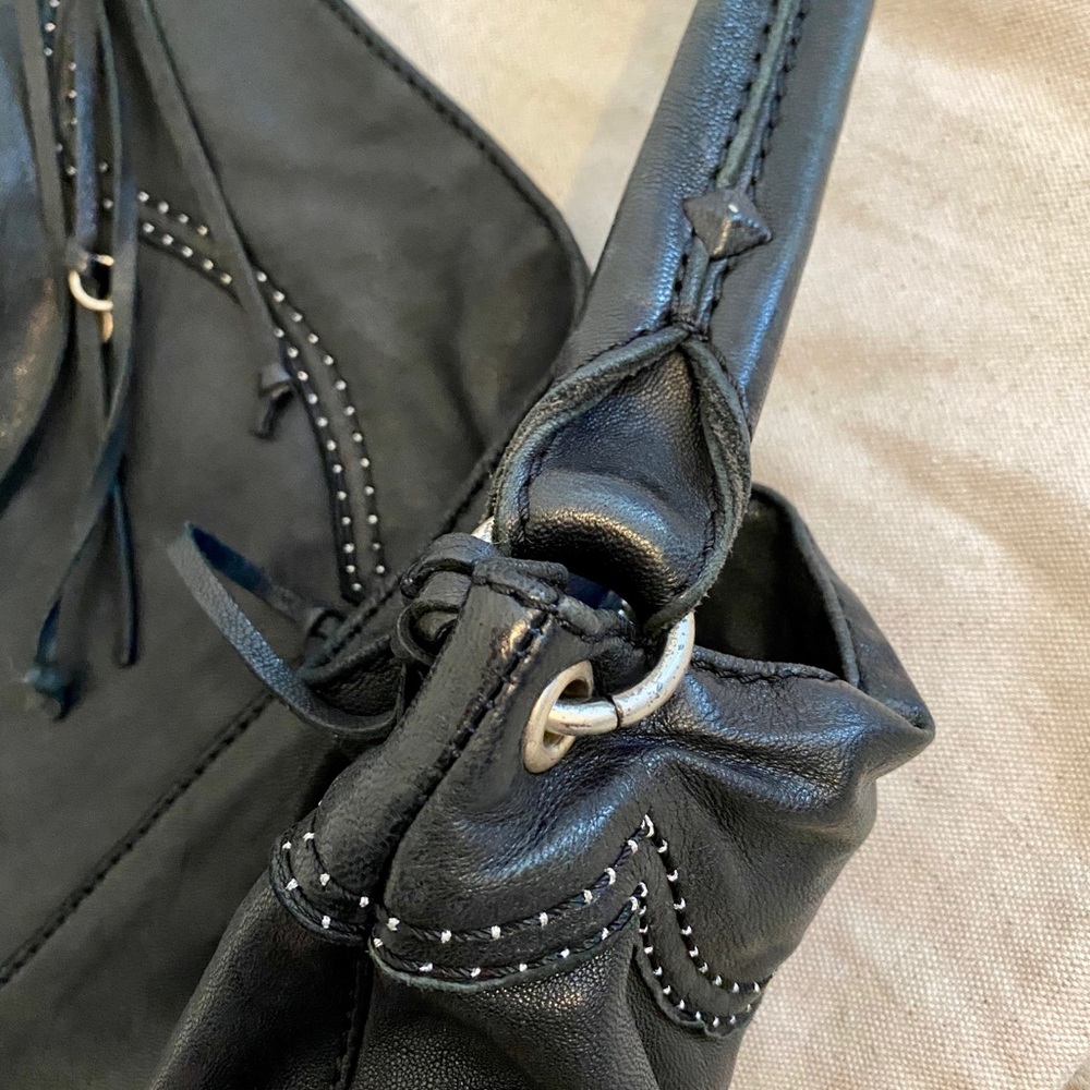 Black Leather Lucky Brand Purse - Picture 4 of 5